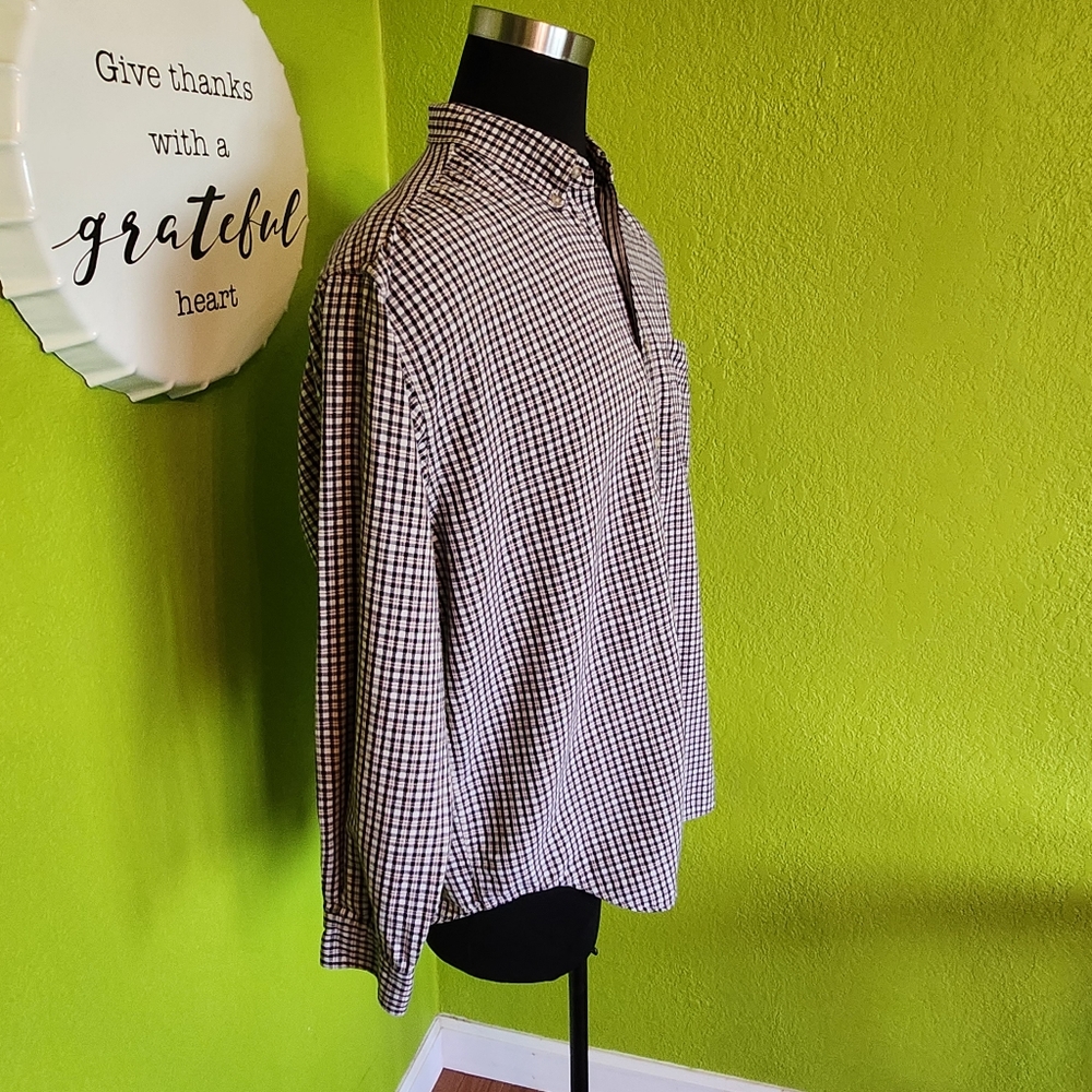 EDDIE BAUER Men's Plaid Long Sleeve Button Down Shirt Size Large NWOT - Picture 3 of 10